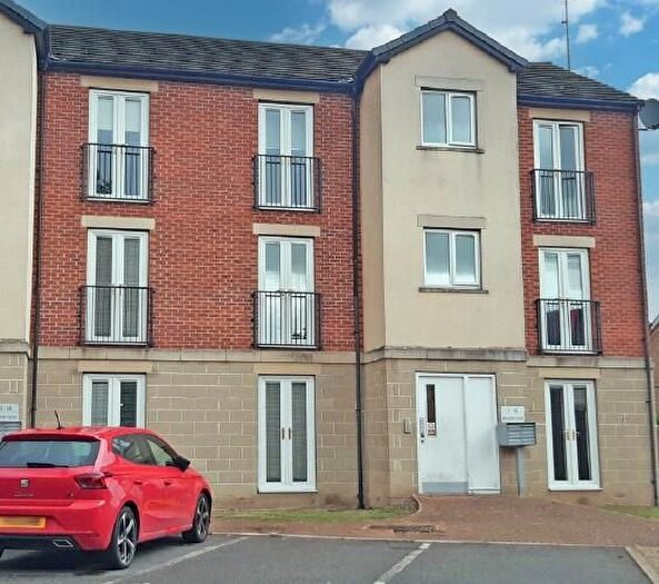 1 Bedroom Flat For Sale In Meadow Court, Flanshaw, Wakefield, WF2