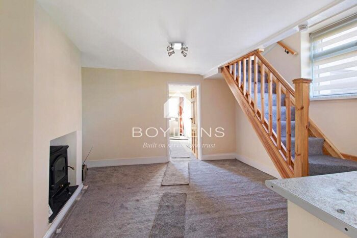 3 Bedroom End Of Terrace House For Sale In Brightlingsea, Colchester, CO7