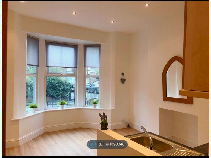 1 Bedroom Flat To Rent In Fairfield Road, Chesterfield, S40