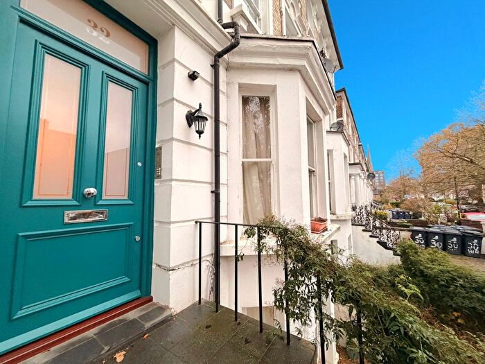 2 Bedroom Flat To Rent In Windsor Road, London, W5