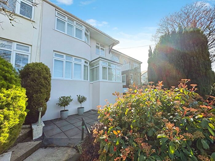 3 Bedroom Semi Detached House For Sale In Conham Hill, Hanham, Bristol, South Gloucestershire, BS15