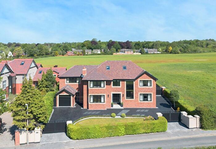 5 Bedroom Detached House For Sale In Parrs Lane, Aughton, L39