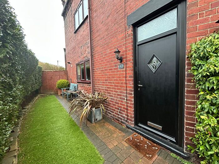 3 Bedroom End Of Terrace House For Sale In Church Lane, Normanton, WF6
