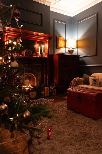 4 Bedroom Detached House For Sale In Norfolk Road, Norfolk Park, S2