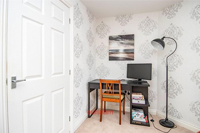 2 Bedroom Semi-Detached House For Sale In Bewell Head, Bromsgrove, Worcestershire, B61