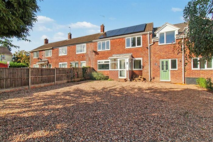 3 Bedroom House To Rent In Garton Close, Beeston, Nottingham, NG9