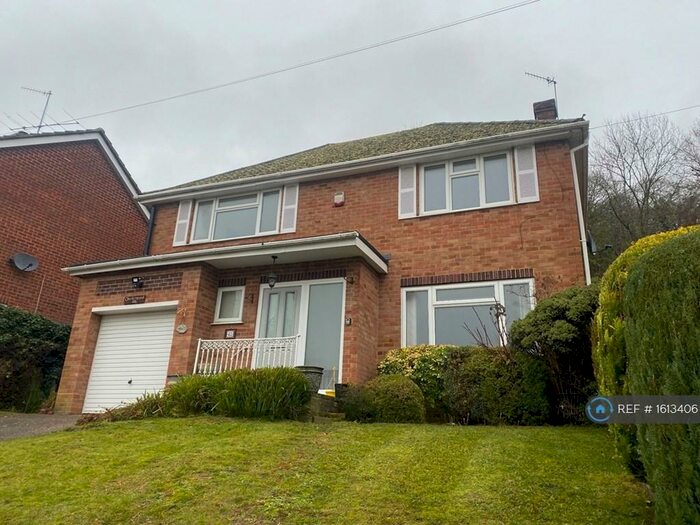 4 Bedroom Detached House To Rent In Friars Gardens, Hughenden Valley, High Wycombe, HP14