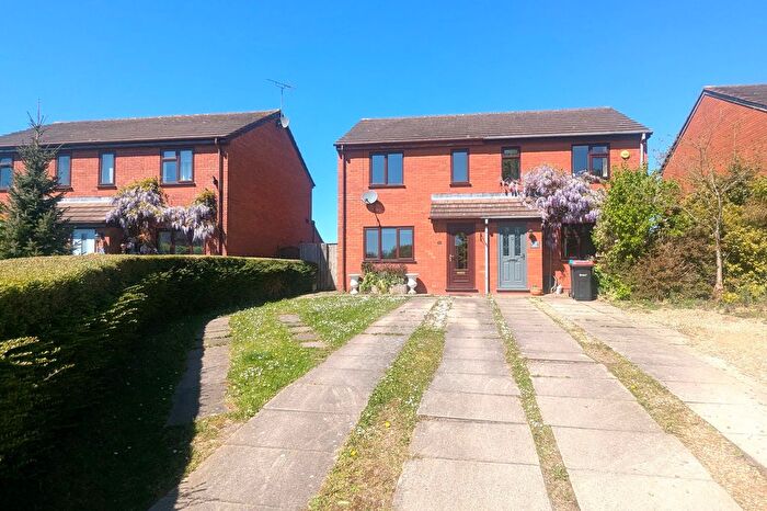 2 Bedroom Semi-Detached House For Sale In Pasture Close, Kelsall, CW6