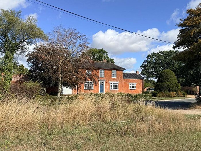 4 Bedroom Detached House For Sale In Starston, Harleston, IP20