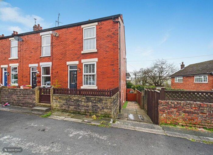 2 Bedroom End Of Terrace House For Sale In Meadow Lane, Disley, Stockport, SK12