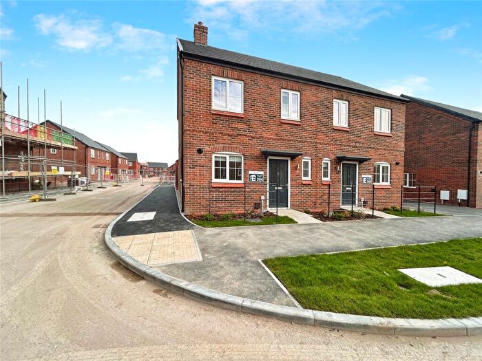 3 Bedroom Semi-Detached House To Rent In Pastures Road, Nottingham, NG11