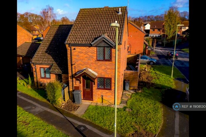 2 Bedroom Semi-Detached House To Rent In Stinchar Drive, Chandler's Ford, Eastleigh, SO53