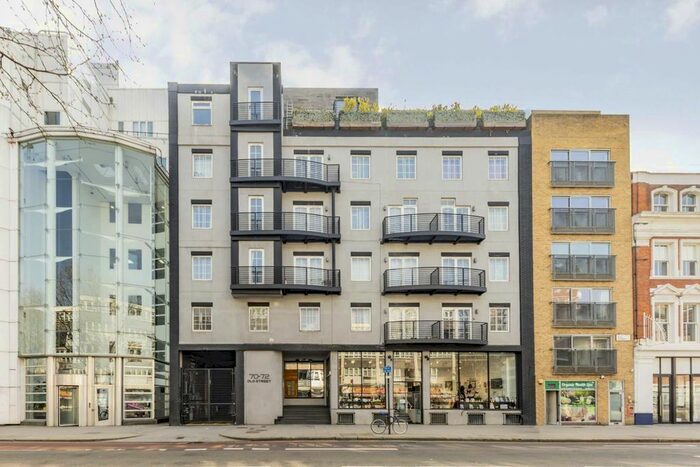2 Bedroom Flat To Rent In Old Street, London, EC1V