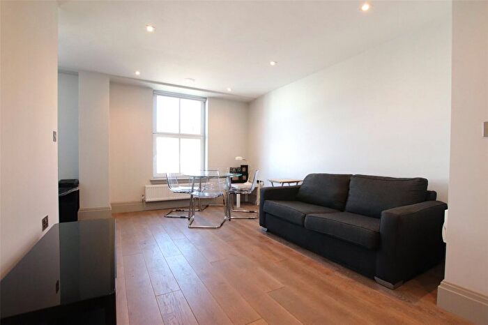 1 Bedroom Flat To Rent In Grayton House, Fulham Road, SW6