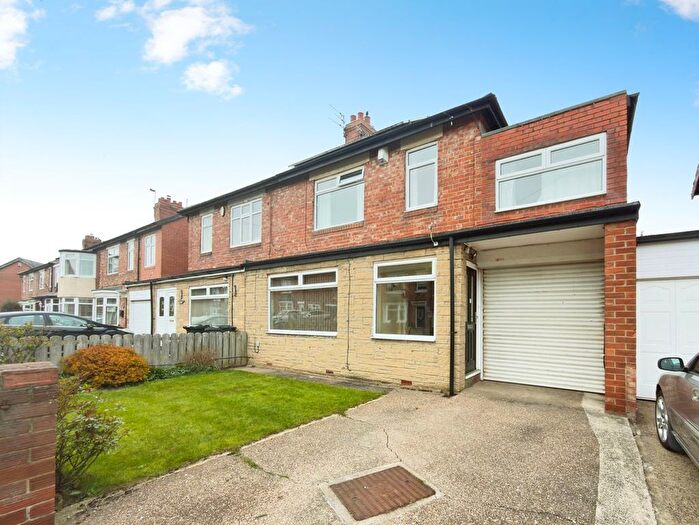 3 Bedroom Semi Detached House For Sale In Tarset Road, Whitley Bay, NE25