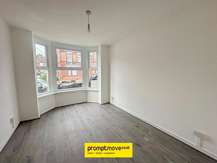 1 Bedroom Property To Rent In Ridgway Road, Luton, LU2