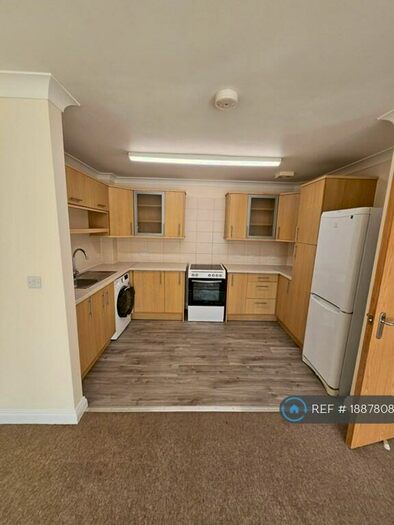 2 Bedroom Flat To Rent In Bognor Regis, Bognor Regis, PO21