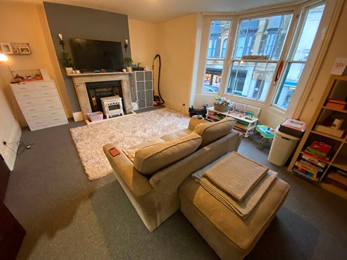 2 Bedroom Flat To Rent In Union Road, Ryde, PO33