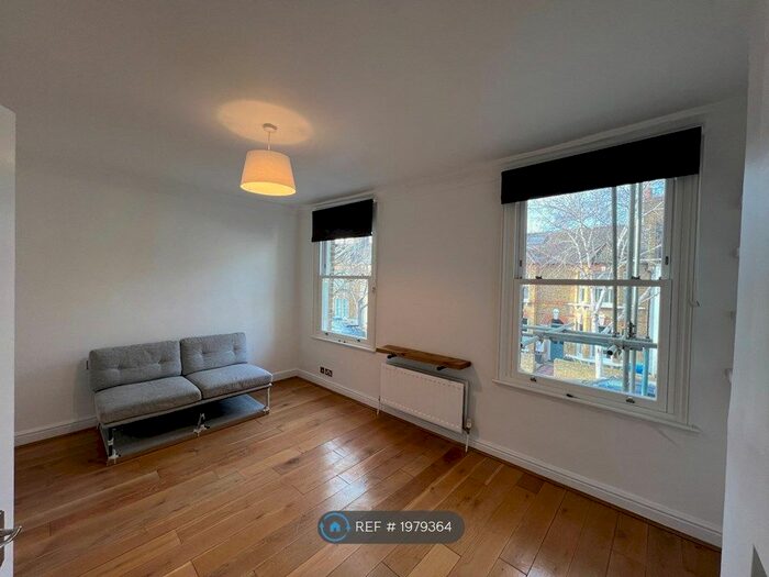 2 Bedroom Flat To Rent In Landells Road, East Dulwich, SE22