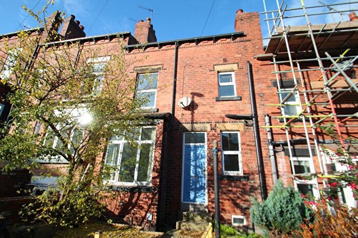 2 Bedroom Detached House To Rent In Pasture Terrace, Leeds, West Yorkshire, Uk, LS7