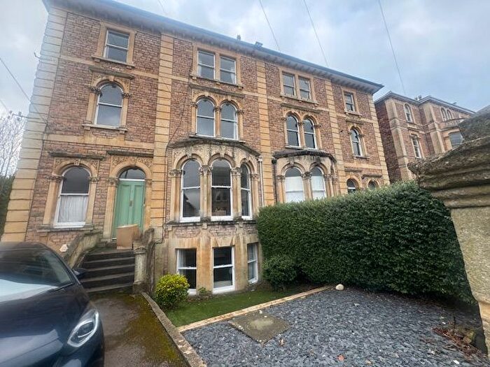 2 Bedroom Flat To Rent In Osborne Road, Clifton, Bristol, BS8