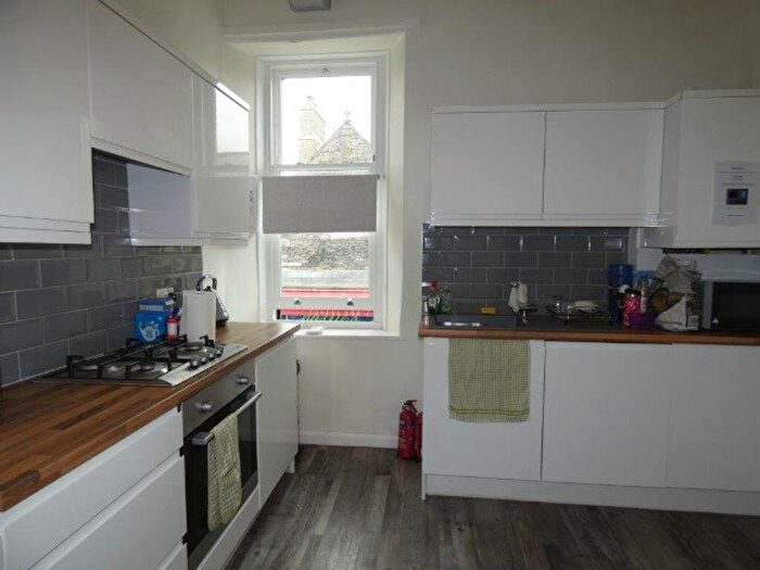 2 Bedroom Flat To Rent In Windermere, , Oak Street, LA23