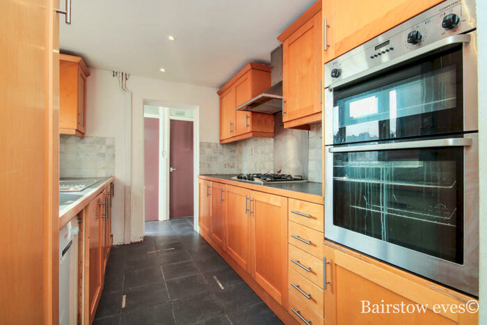 3 Bedroom House To Rent In Bertram Road, Enfield, EN1