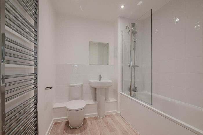 2 Bedroom Apartment To Rent In Boreal Court, Harlow, CM17