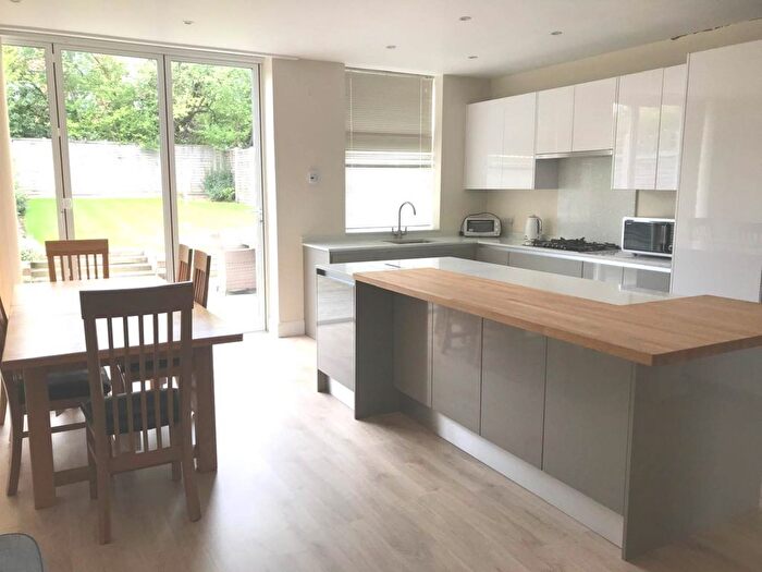 4 Bedroom Semi-Detached House To Rent In Chanctonbury Way, London, N12