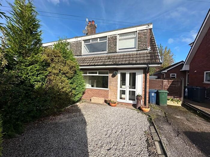 3 Bedroom Semi-Detached House To Rent In West View, Parbold, WN8
