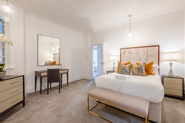 2 Bedroom Flat To Rent In Strathmore Court, Park Road, St Johns Wood, NW8