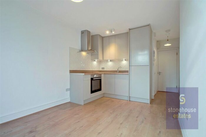 Studio To Rent In Fairbridge Road Studio, First Floor, Archway, London, N19