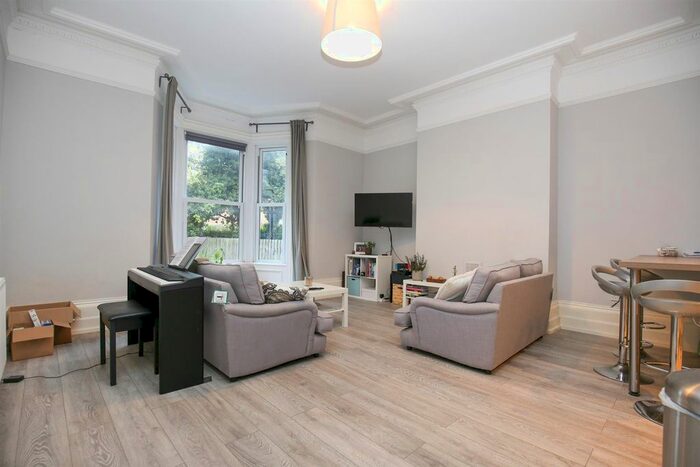 2 Bedroom Flat To Rent In St. Georges Terrace, Jesmond NE2