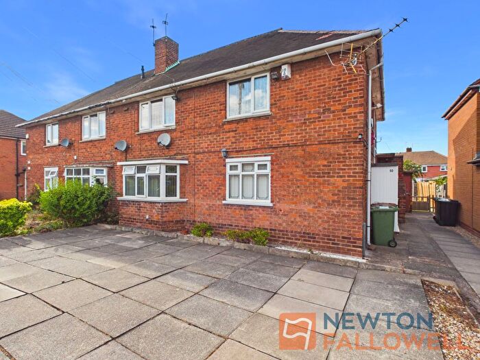 1 Bedroom Flat For Sale In Shackleton Road, Walsall, WS3
