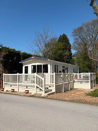 2 Bedroom Park Home For Sale In Wyreside, Out Rawcliffe, Preston, PR3