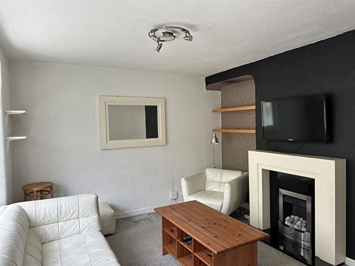 3 Bedroom Property To Rent In Lyndene Road, Wythenshawe, M22
