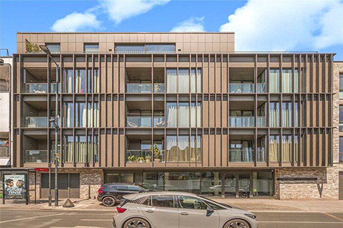 2 Bedroom Flat For Sale In Harrow Road, London, NW10