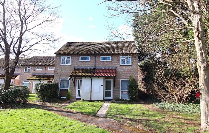 2 Bedroom End Of Terrace House To Rent In Harvester Way, Lymington, SO41