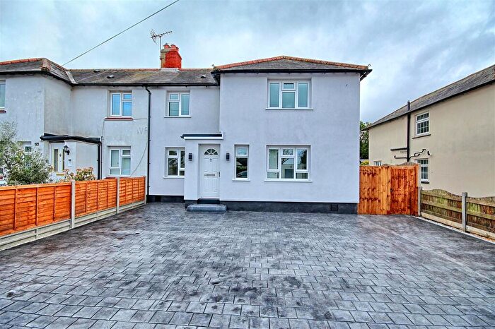 3 Bedroom Semi-Detached House For Sale In Widford Road - Hunsdon, SG12