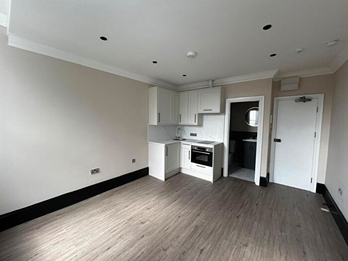 Apartment To Rent In Belvedere Terrace, Brighton, BN1