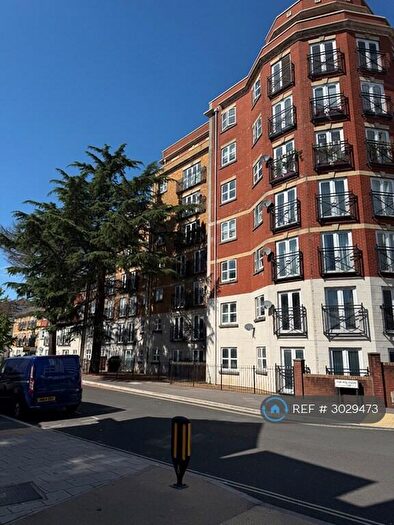 2 Bedroom Flat To Rent In Handel Road, Southampton, SO15