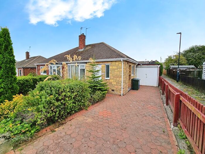 2 Bedroom Semi-detached Bungalow For Sale In Brendale Avenue, Hillheads Estate, NE5