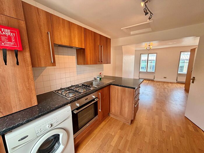 1 Bedroom Flat To Rent In , Gray's Inn Road, WC1X