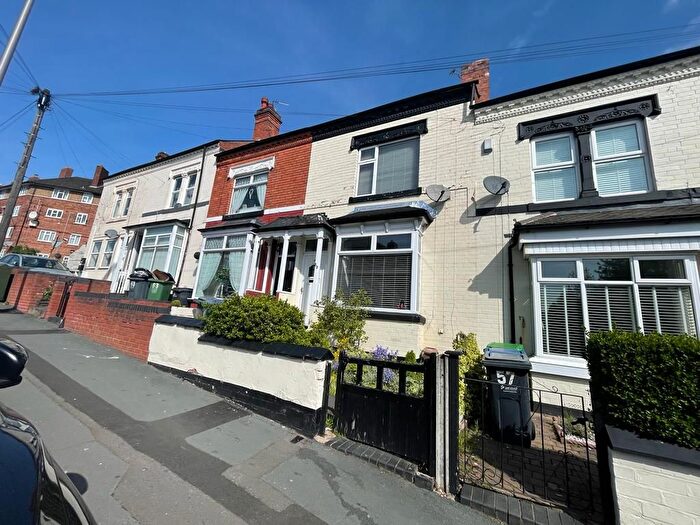 3 Bedroom Terraced House To Rent In Abbey Road, Smethwick, West Midlands, B67