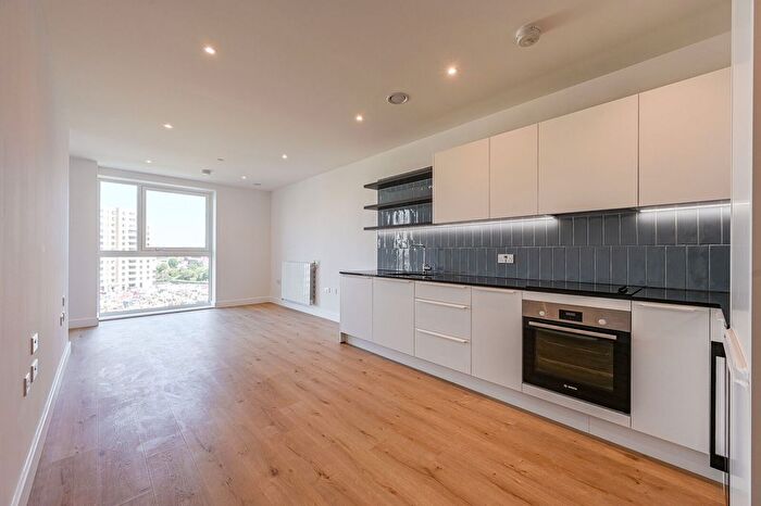 1 Bedroom Flat To Rent In Gilham House, Lombard Square, Woolwich, SE28