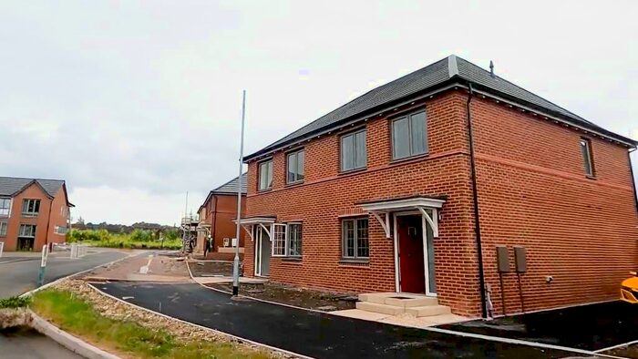 3 Bedroom Semi-Detached House To Rent In Staithes Drive, Wakefield, WF1