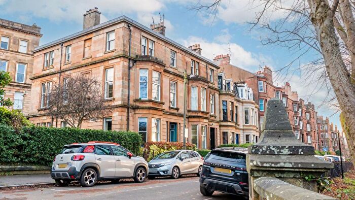 2 Bedroom Flat For Sale In Striven Gardens, Ground Floor Flat, North Kelvinside, Glasgow, G20