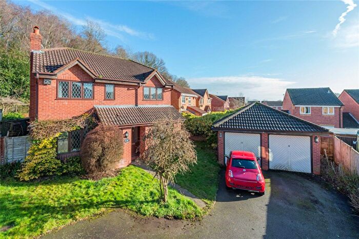 4 Bedroom Detached House For Sale In Burlington Close, Telford, Shropshire, TF4