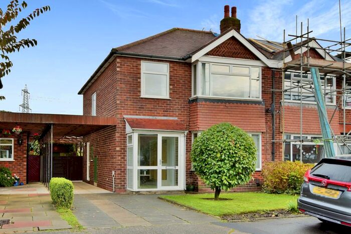 3 Bedroom Semi-Detached House To Rent In Caldbeck Avenue, Sale, Cheshire, M33