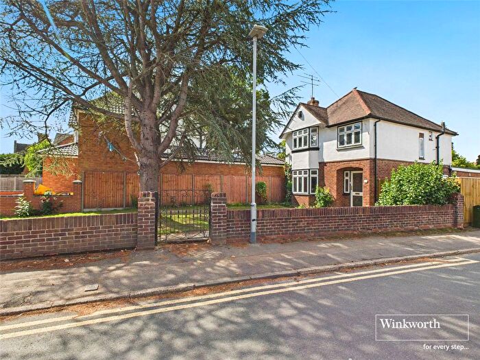 3 Bedroom Detached House For Sale In Church Road, Earley, Reading, Berkshire, RG6